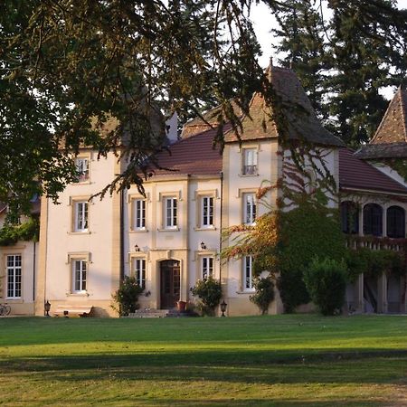 Domaine Des Grands Cedres Cordelle Exterior foto