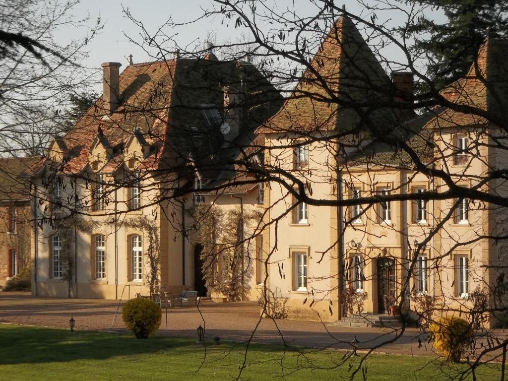 Domaine Des Grands Cedres Cordelle Exterior foto